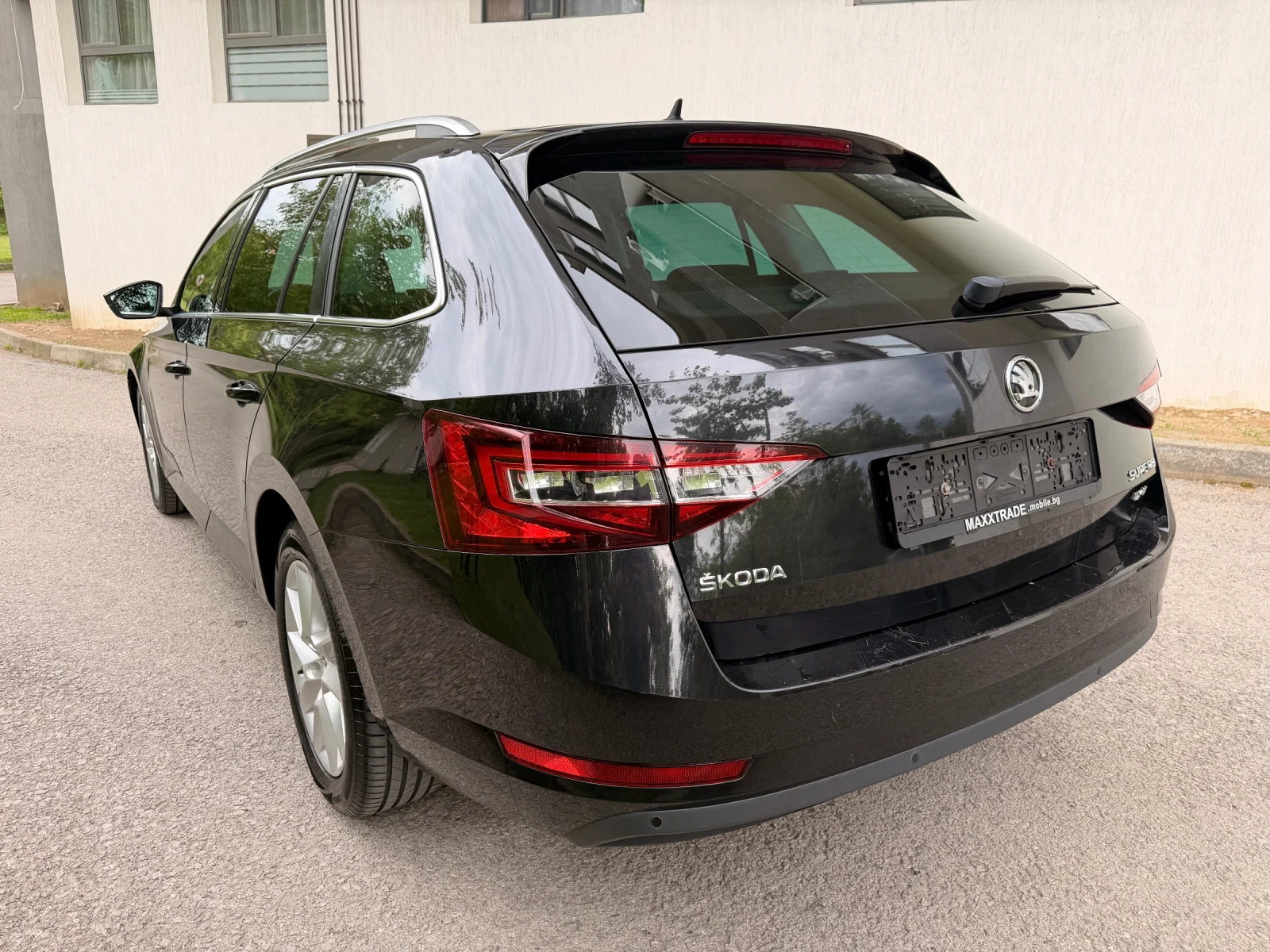 Skoda Superb 2.0TDI / 4x4 / DSG | Mobile.bg � ����������� 5