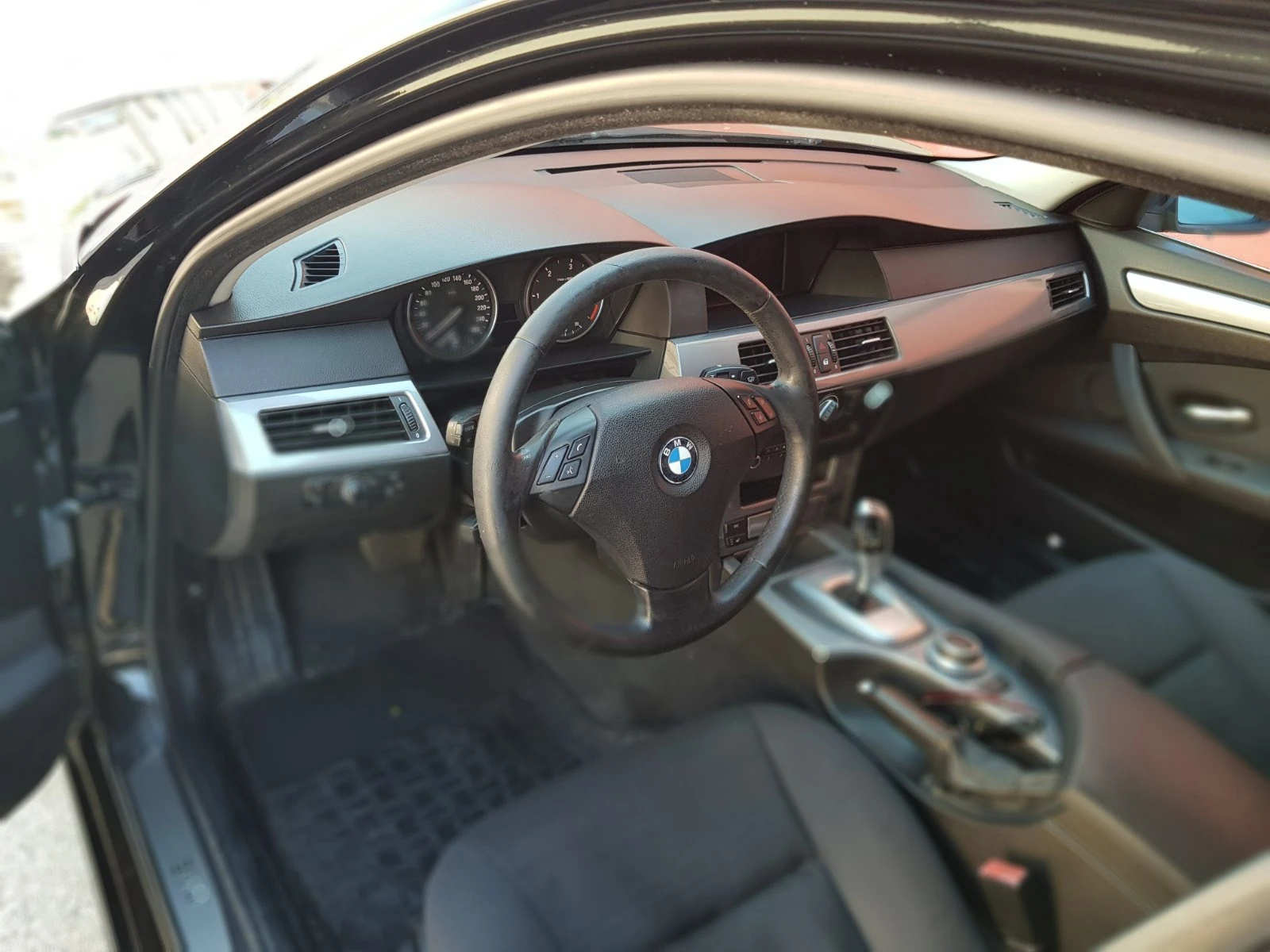 BMW 525 BMW 525 BMW E60 525d Facelift, снимка 10 - Автомобили и джипове - 54678736