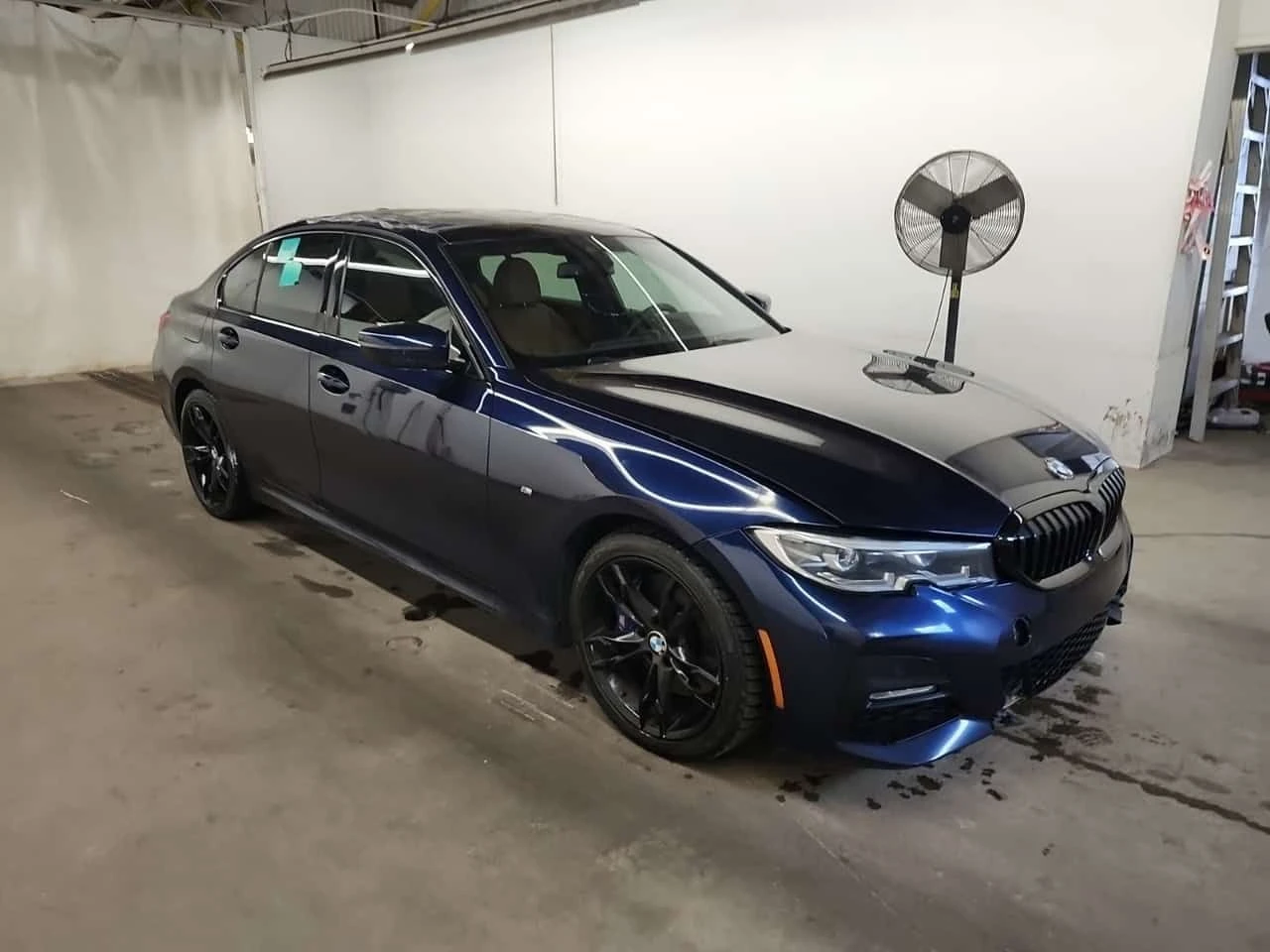 BMW 330 * XDRIVE * CARFAX * M PACK * , снимка 2 - Автомобили и джипове - 54847133