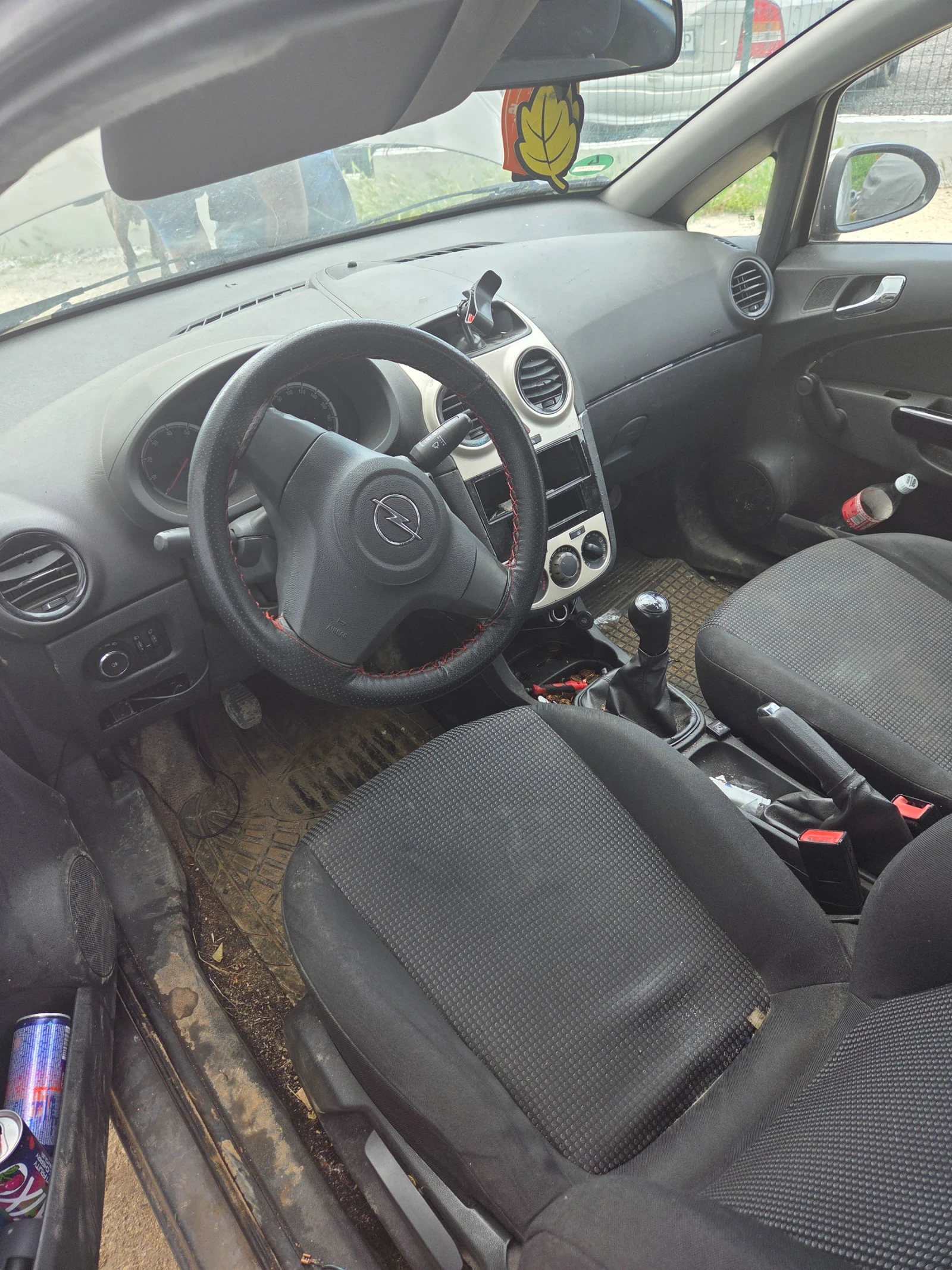 Opel Corsa 1.2i, снимка 7 - Автомобили и джипове - 54878840