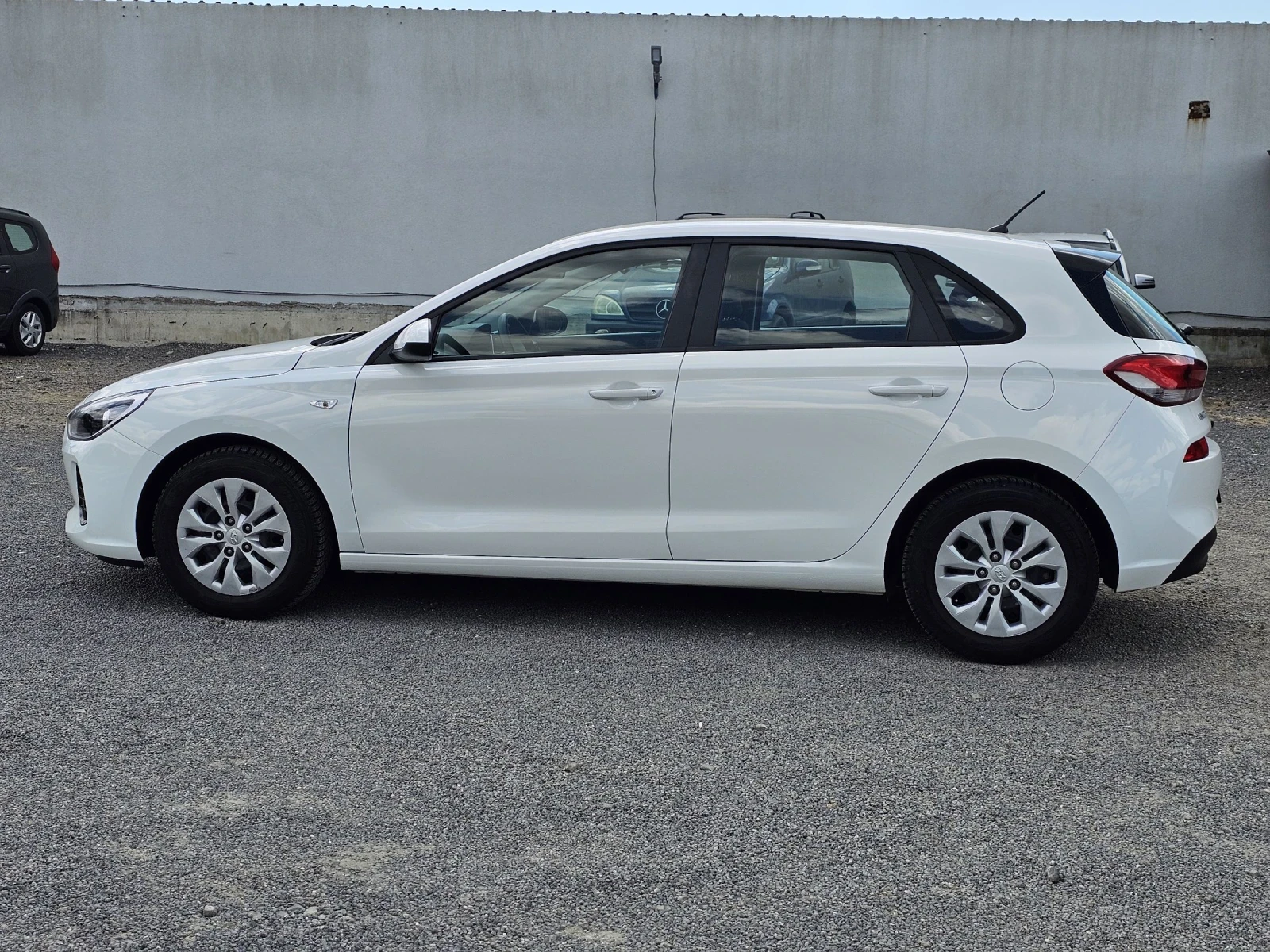 Hyundai I30 1.4   100ps | Mobile.bg � ����������� 7