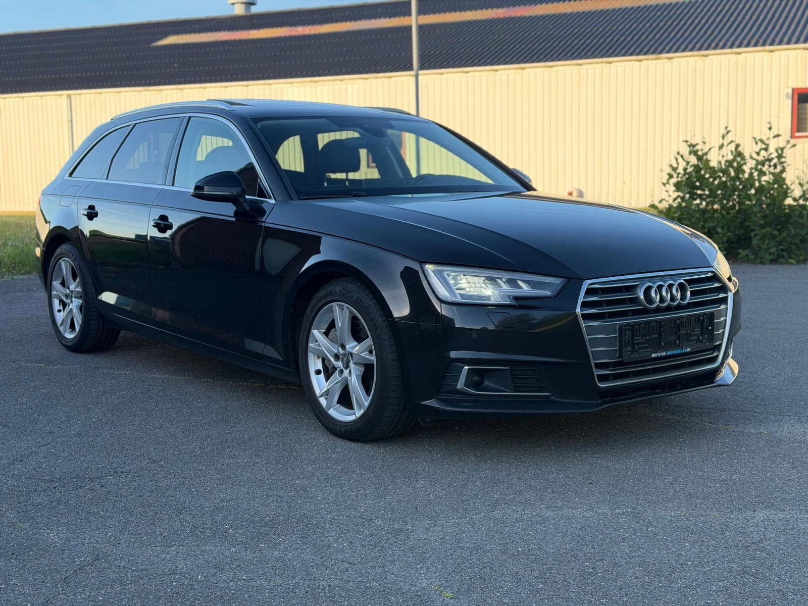 Audi A4 2.0tdi Панорама Дигитално Табло, снимка 2 - Автомобили и джипове - 55168211