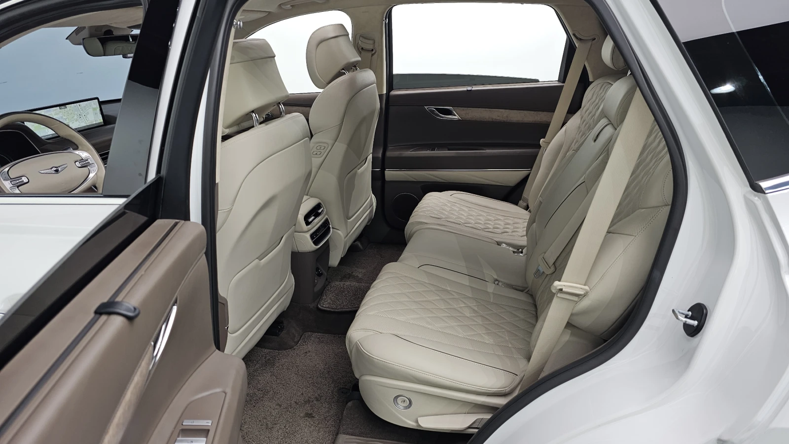 Genesis GV80 2.5* BLIND SPOT* ЕЛ. БАГАЖНИК* ЛЮК* КРАЙНА ЦЕНА, снимка 12 - Автомобили и джипове - 55302259
