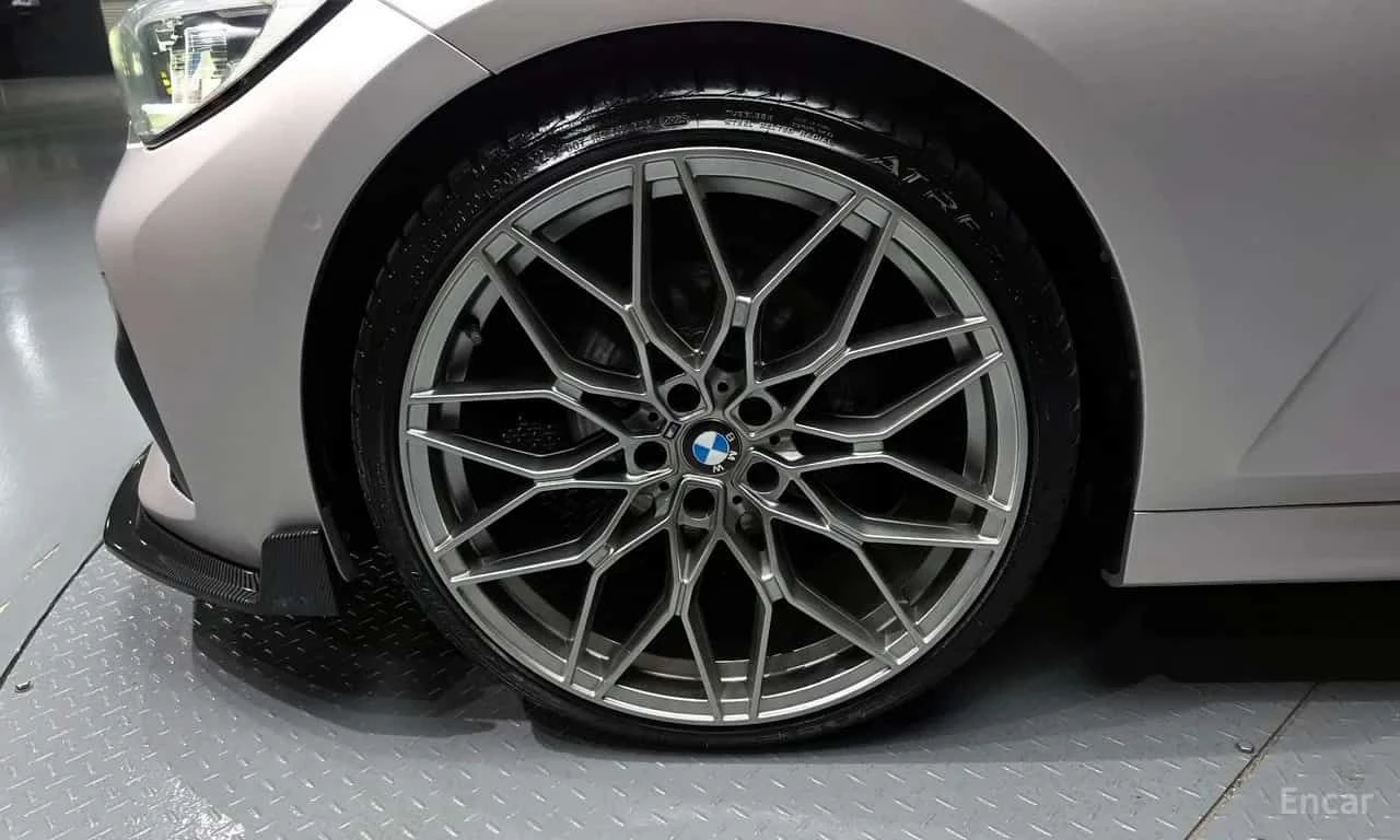 BMW 320 320d M Pkg 360 Harman, снимка 5 - Автомобили и джипове - 55614856