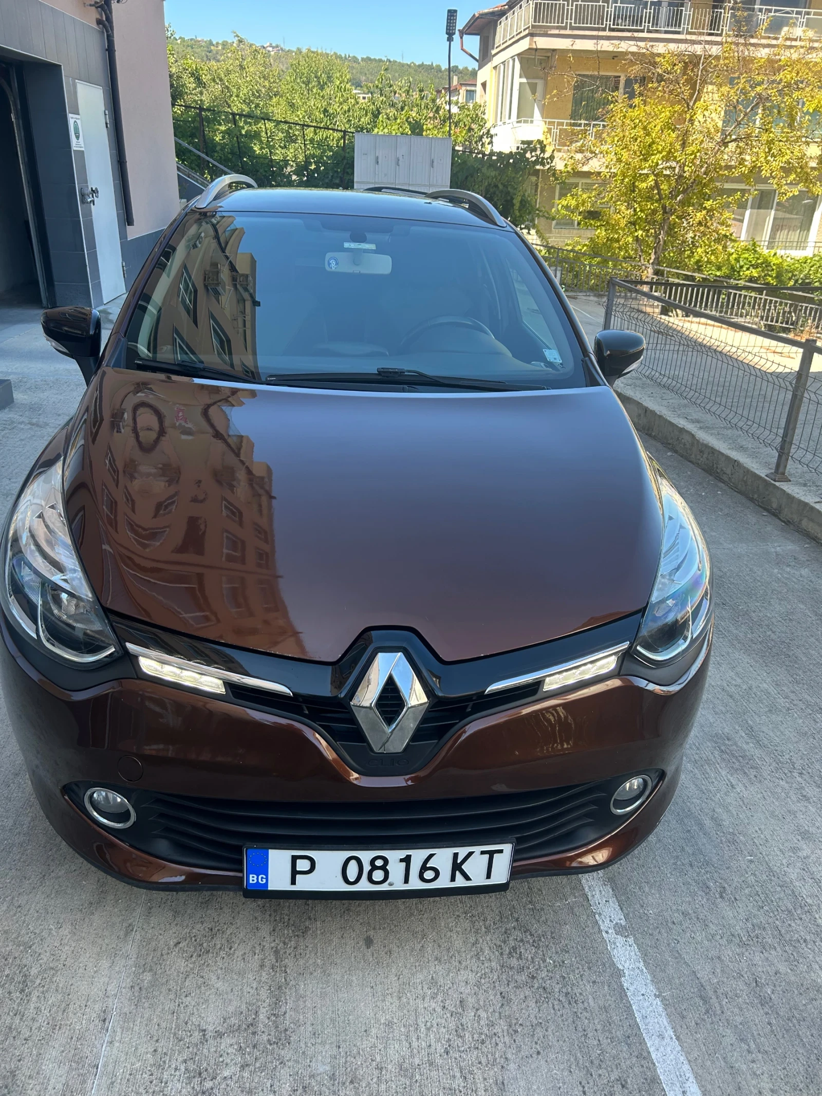 Renault Clio, снимка 14 - Автомобили и джипове - 55770965