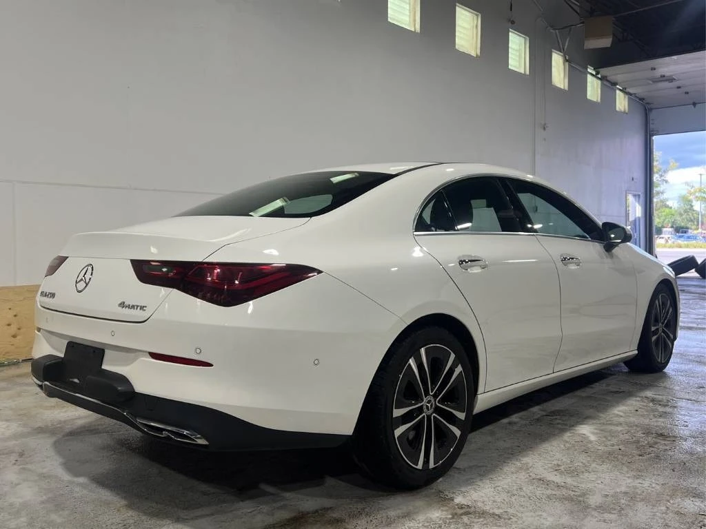 Mercedes-Benz CLA 250 4MATIC | CARFAX | АВТОКРЕДИТ БЕЗ ПЪРВОНАЧАЛНА, снимка 5 - Автомобили и джипове - 56060160