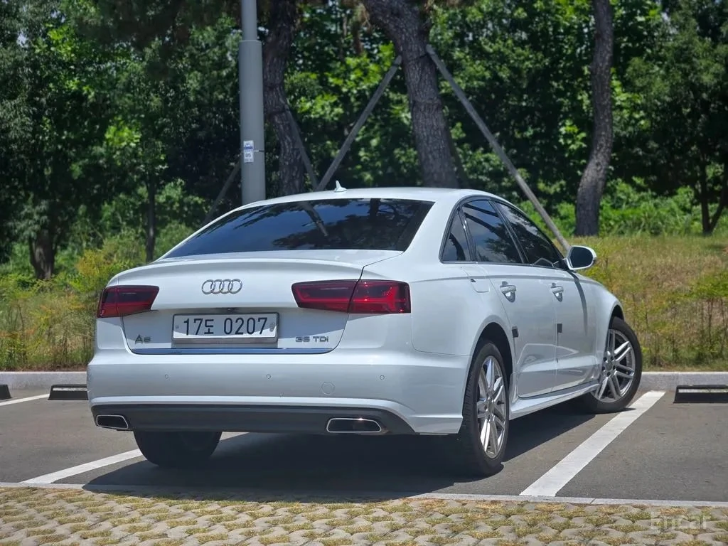 Audi A6 * 35 TDI * БЕЗ ПЪРВОНАЧАЛНА ВНОСКА, снимка 3 - Автомобили и джипове - 56125914
