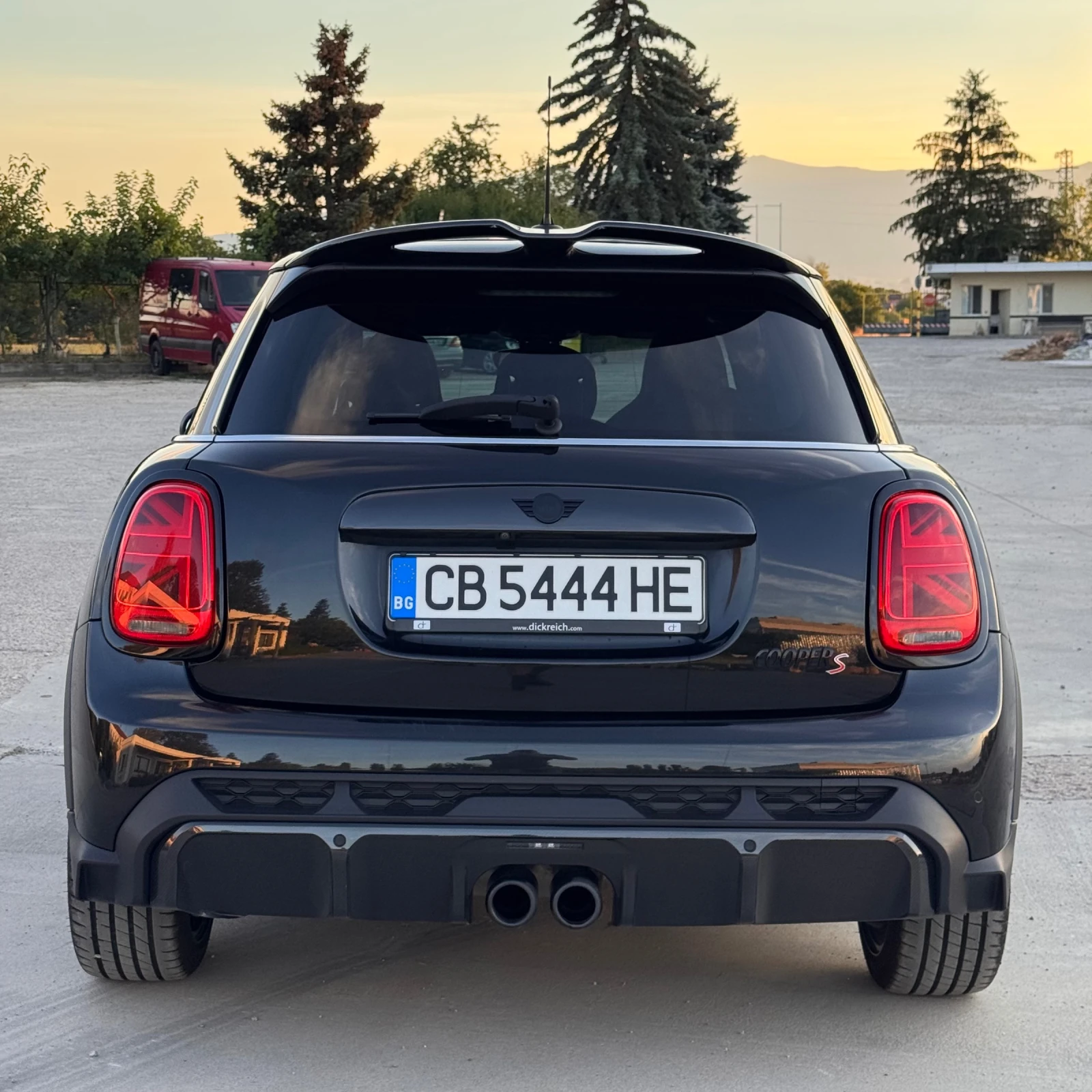 Mini Cooper s 2.0 Turbo JCW| Harman/Kardon| Head Up, снимка 5 - Автомобили и джипове - 56155967