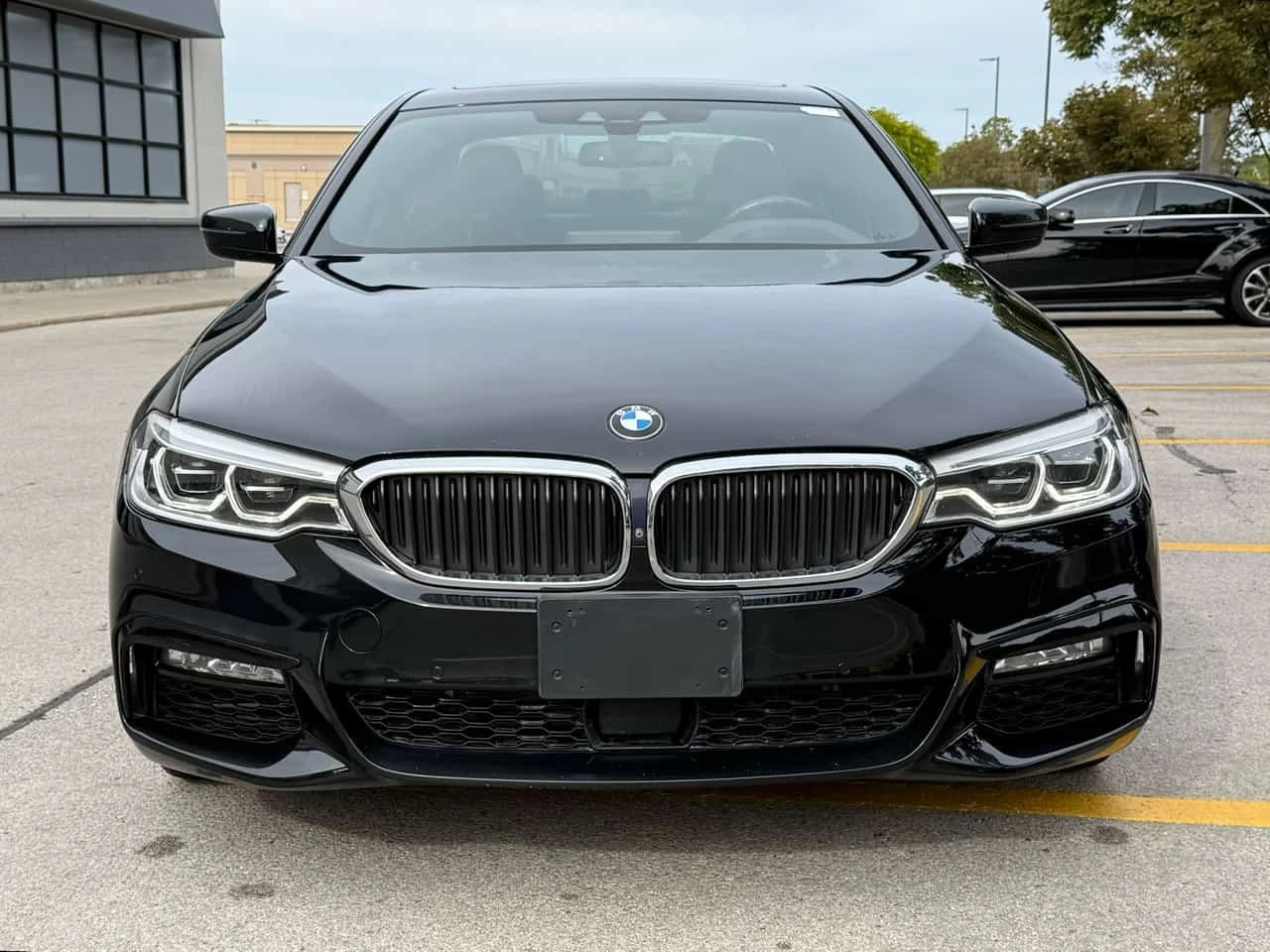 BMW 530E * xDrive iPerformance* АВТОКРЕДИТ* , снимка 6 - Автомобили и джипове - 56171895