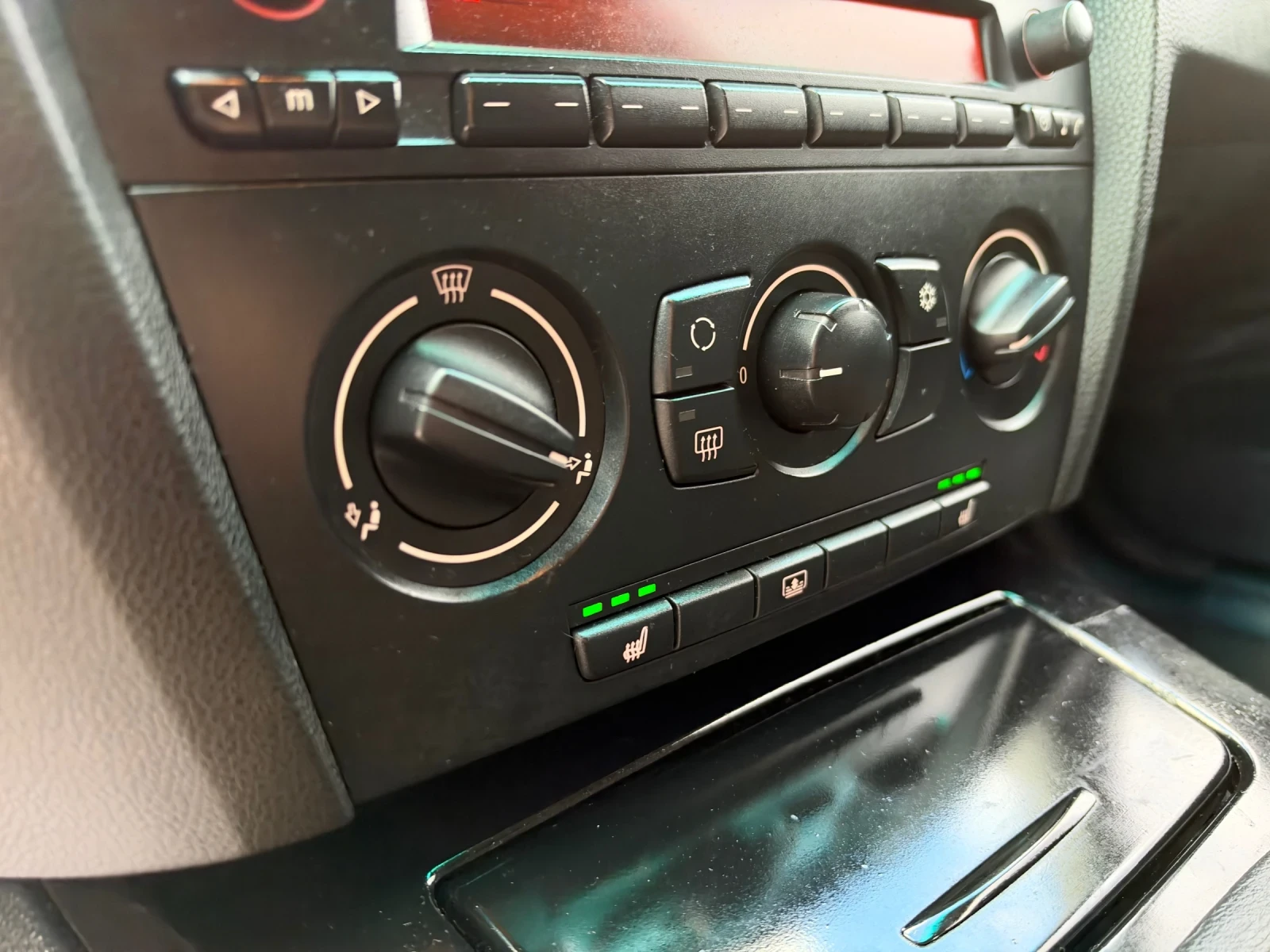 BMW 320 М-ПАК/163/АНДРОЙД/ПОДГРЕВ, снимка 13 - Автомобили и джипове - 56318339