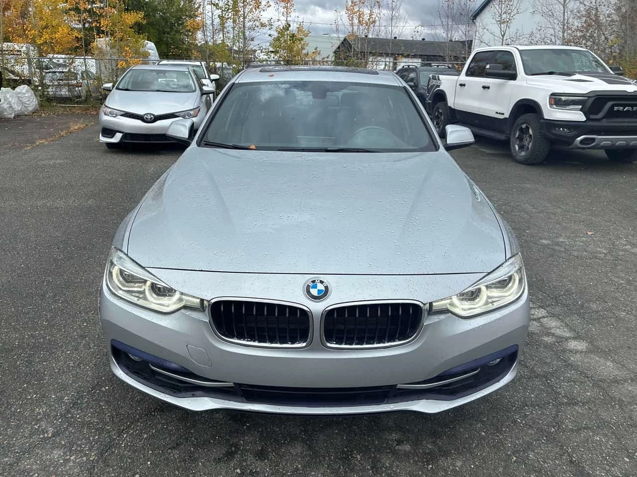 BMW 330 * 330i xDrive * CARFAX * ������� * ������� *  | Mobile.bg � ����������� 6