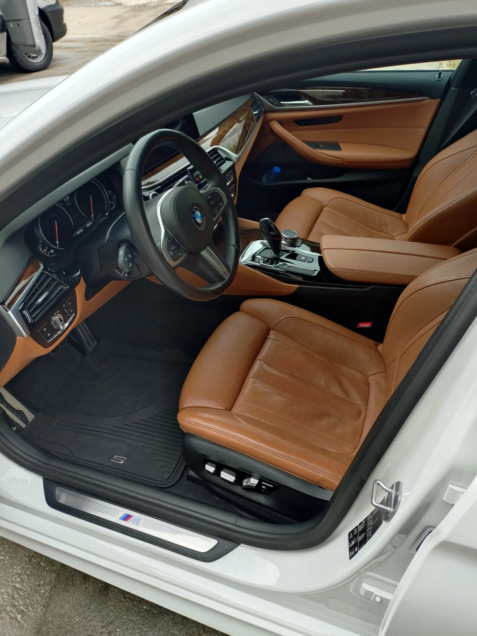 BMW 540, снимка 6 - Автомобили и джипове - 56512743
