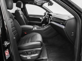 VW Touareg 3.0TDI* 4MOTION* R-LINE* MATRIX* ПАНО* HUD* ГАРАНЦ, снимка 10