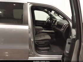 Dodge RAM 1500 5.7l Big Horn 4X4 5'7 Box, снимка 5