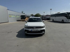 VW Tiguan 2.0 TDi R-Line 4x4  360  KeyLess | Mobile.bg    6