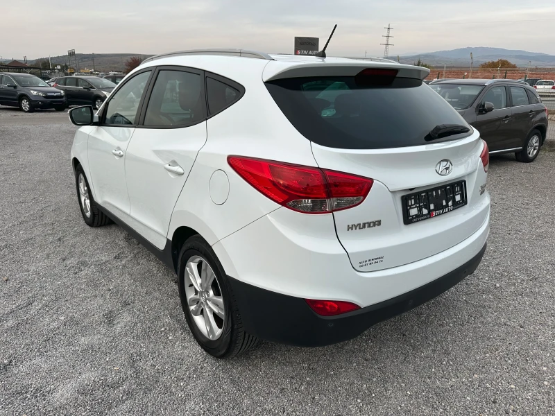 Hyundai IX35 1.7CRDi, снимка 4 - Автомобили и джипове - 47772606