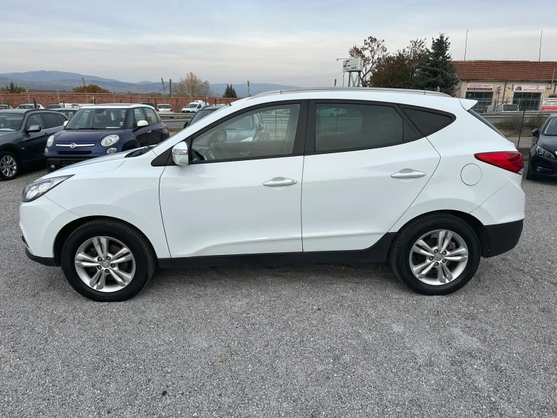 Hyundai IX35 1.7CRDi, снимка 3 - Автомобили и джипове - 47772606