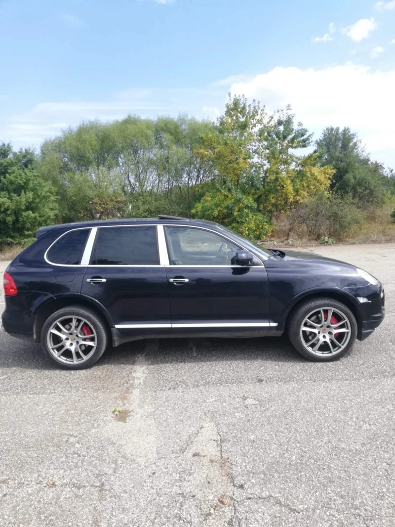 Porsche Cayenne TURBO, снимка 2 - Автомобили и джипове - 48360879