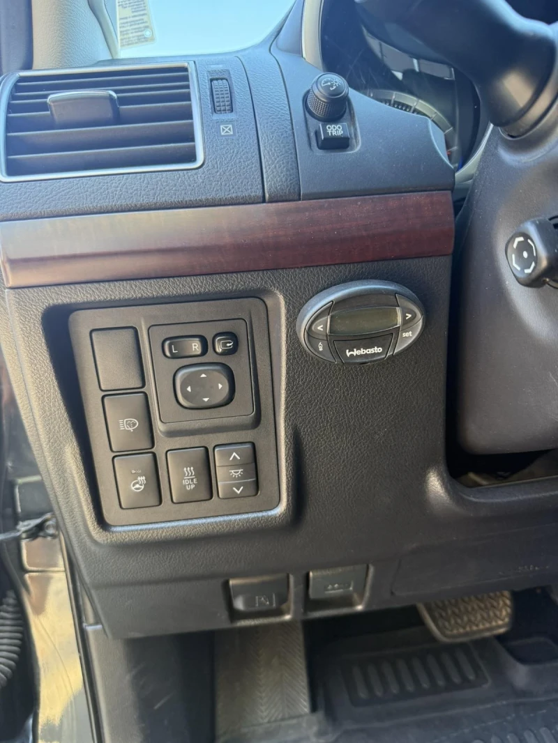 Toyota Land cruiser, снимка 10 - Автомобили и джипове - 52285884