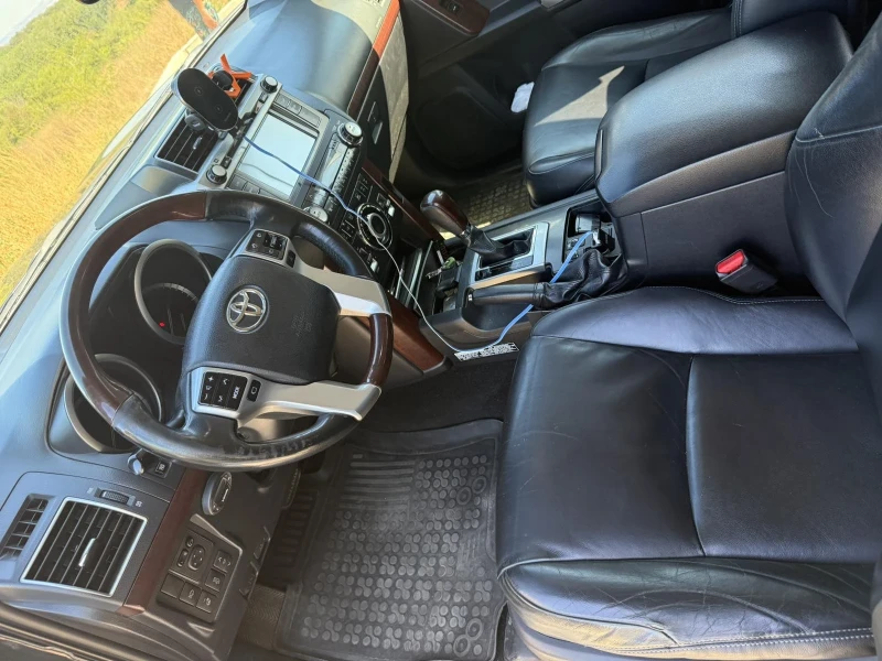 Toyota Land cruiser, снимка 5 - Автомобили и джипове - 52285884