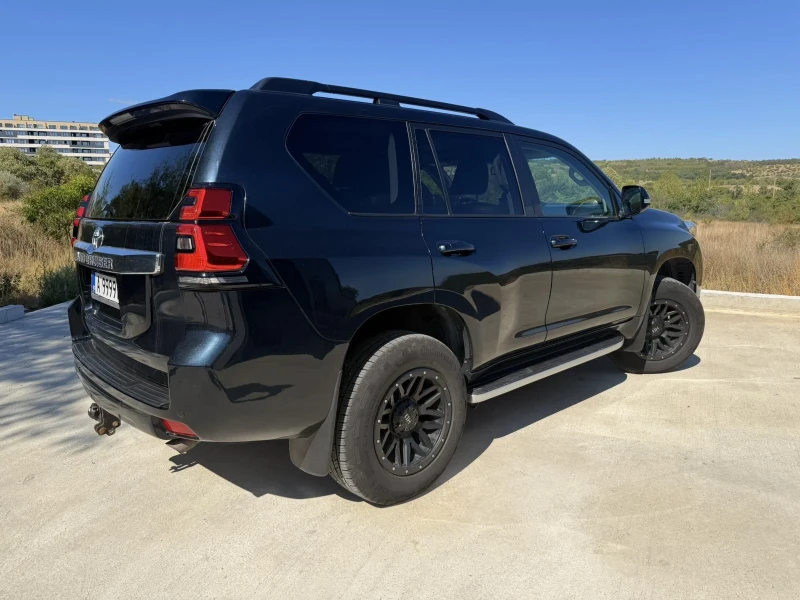 Toyota Land cruiser, снимка 8 - Автомобили и джипове - 52285884