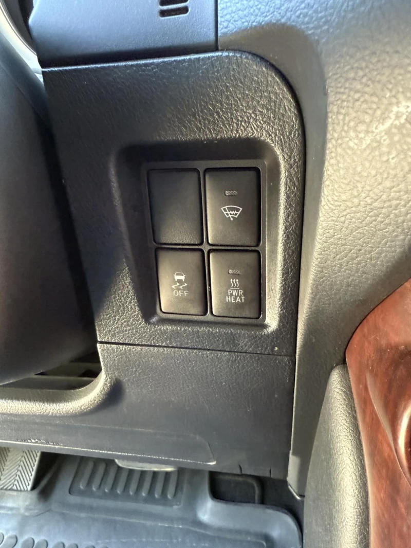 Toyota Land cruiser, снимка 7 - Автомобили и джипове - 52285884