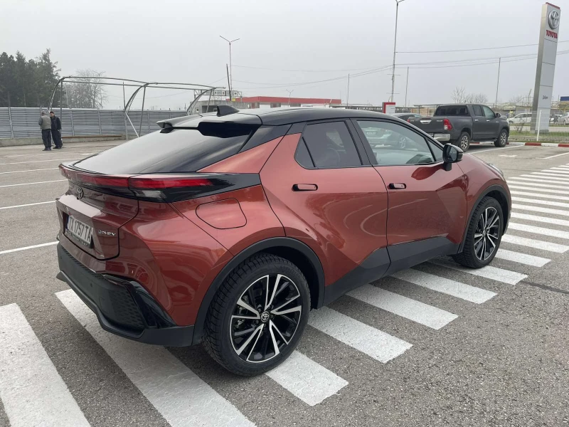 Toyota C-HR 2.0 Plug-in, снимка 7 - Автомобили и джипове - 52746591
