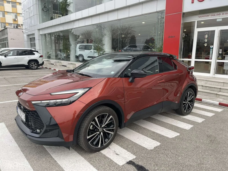 Toyota C-HR 2.0 Plug-in, снимка 4 - Автомобили и джипове - 52746591