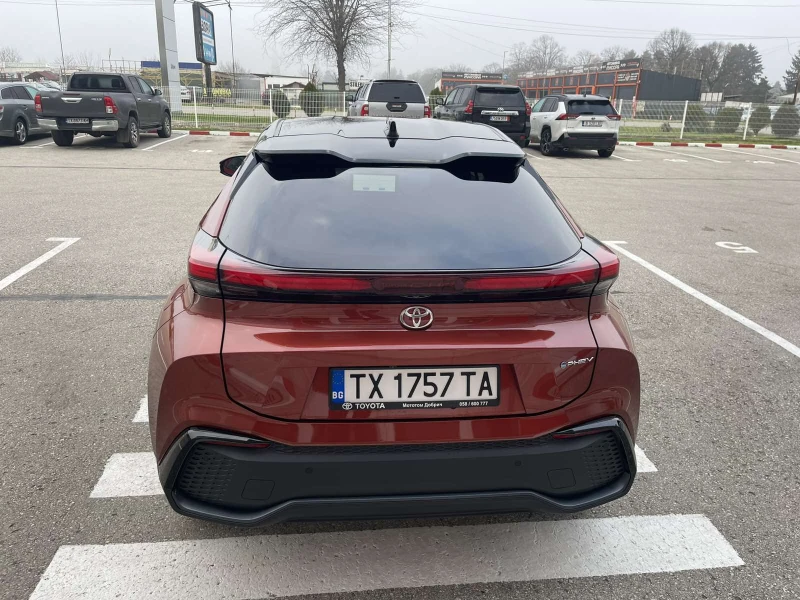 Toyota C-HR 2.0 Plug-in, снимка 6 - Автомобили и джипове - 52746591