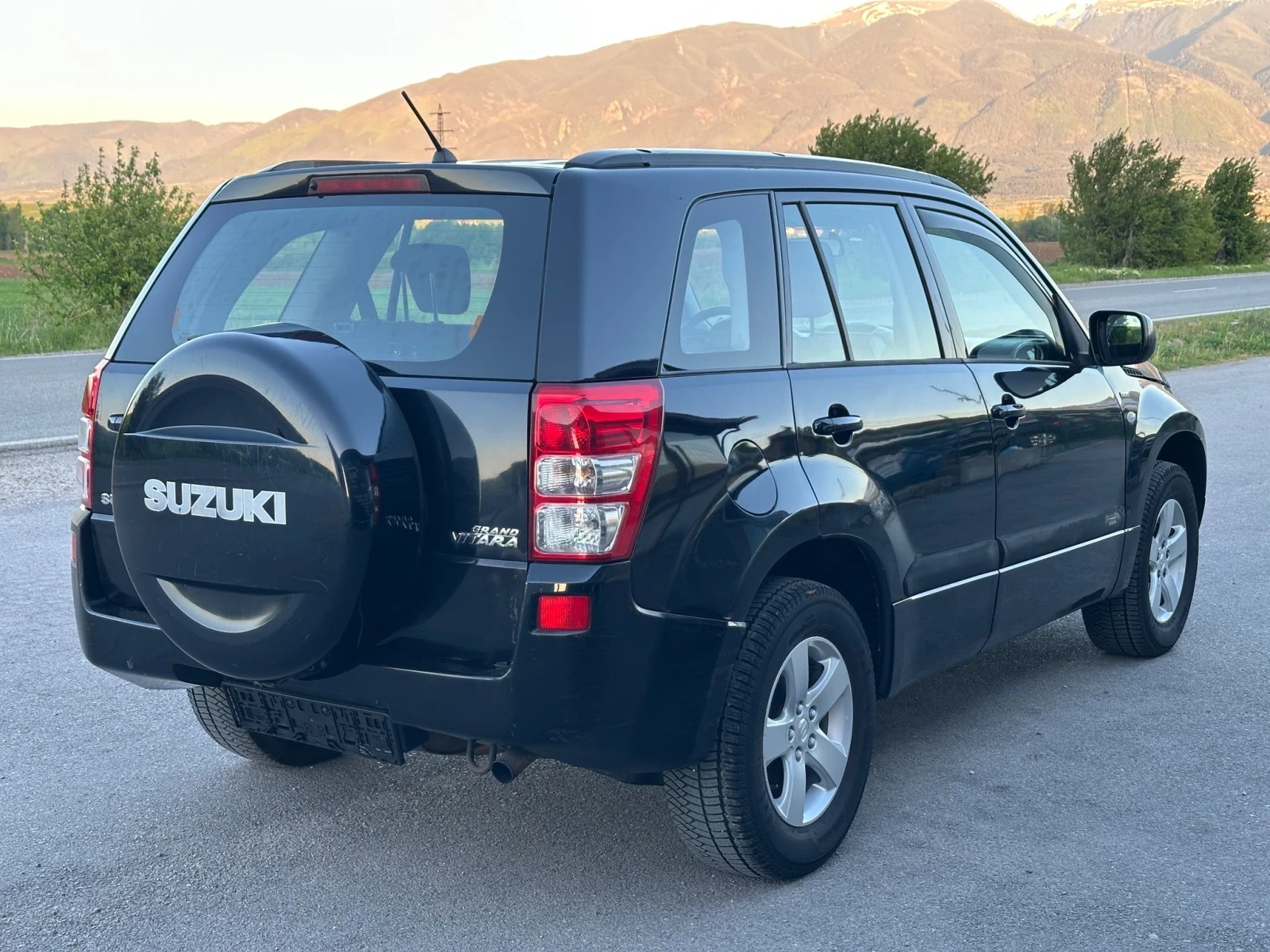 Suzuki Grand vitara Italia - изображение 6
