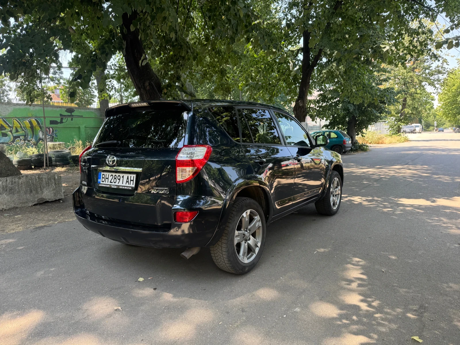 Toyota Rav4 2.2 CROSSOVER  - изображение 5