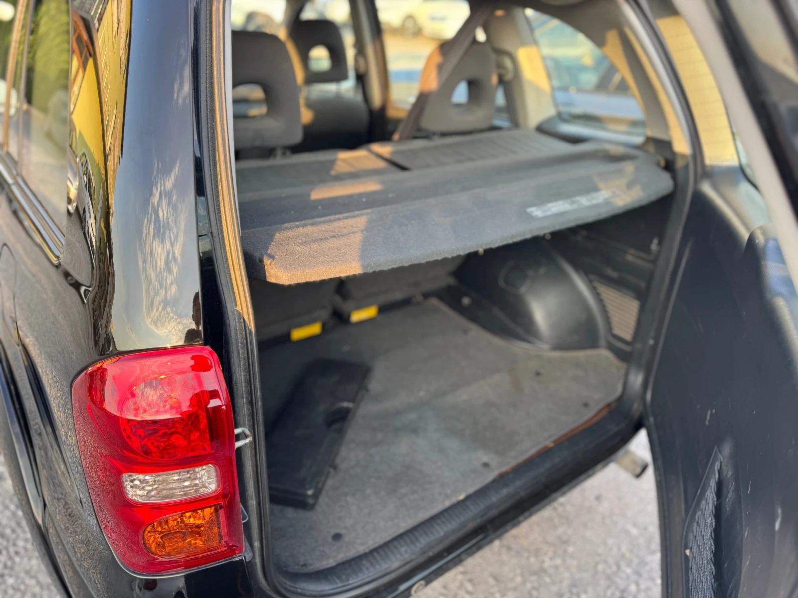 Toyota Rav4 2.0d4d FACE LIFT - изображение 10