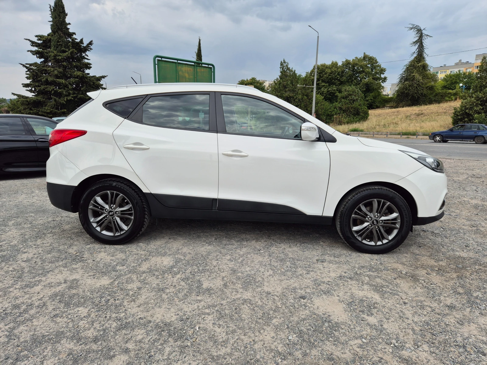 Hyundai IX35 2.0CRDI 4x4 - изображение 6