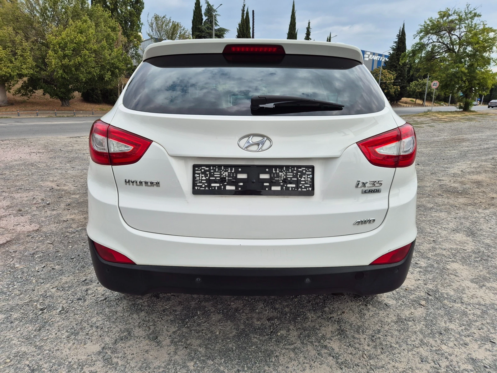 Hyundai IX35 2.0CRDI 4x4 - изображение 4