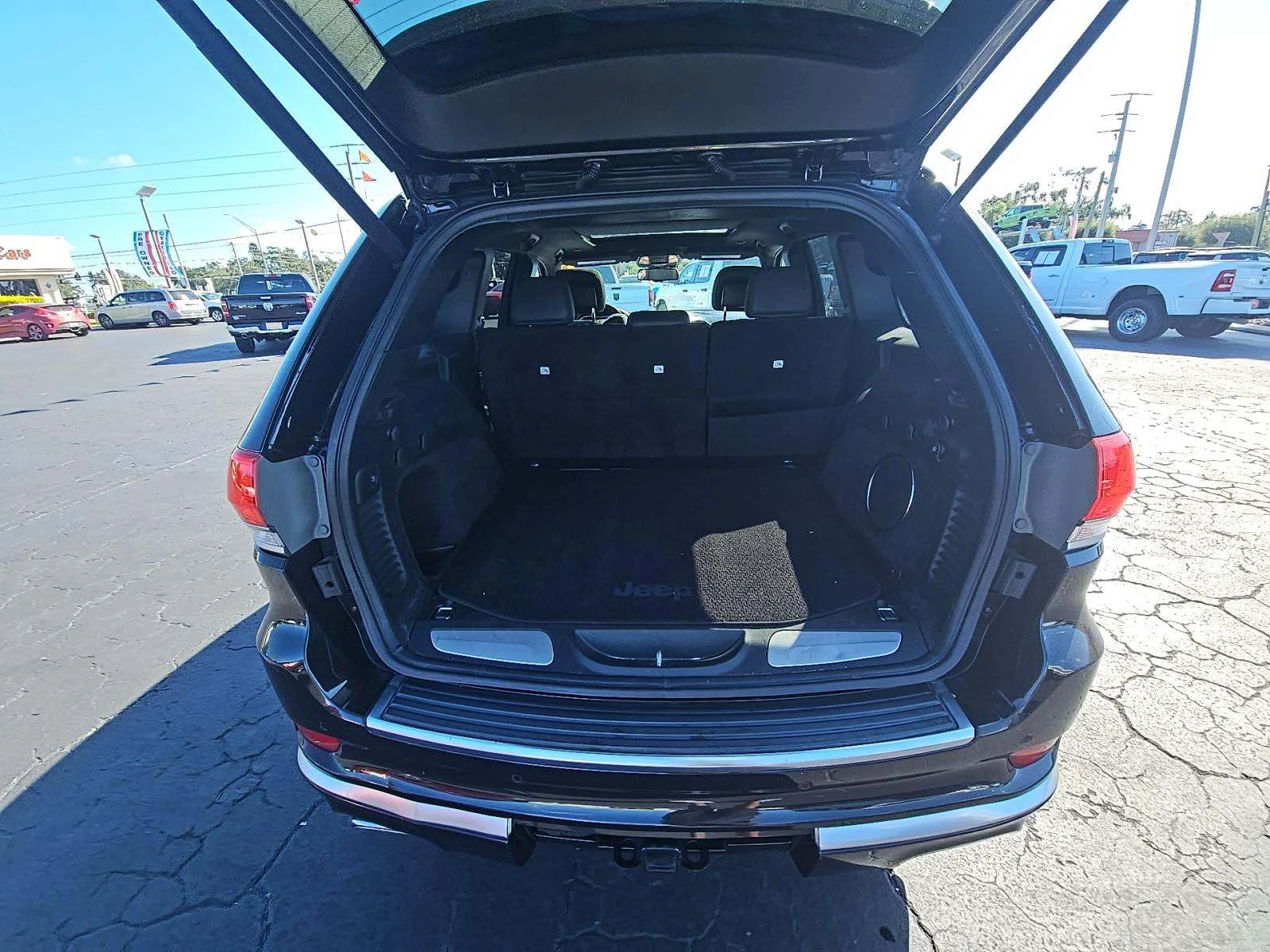 Jeep Grand cherokee SUMMIT V6 ДИСТРОНИК HARMAN KARDON ПАНОРАМА - изображение 5