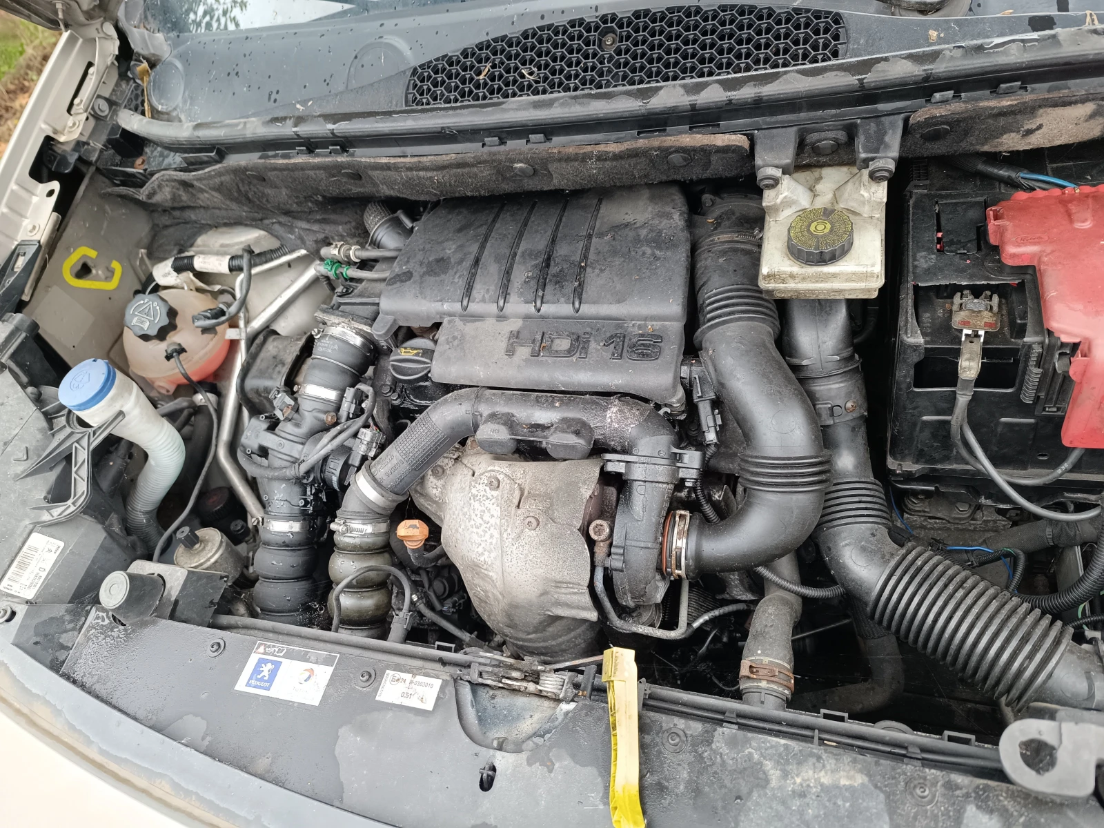 Peugeot Partner 1.6hdi klima, снимка 5 - Автомобили и джипове - 54814410