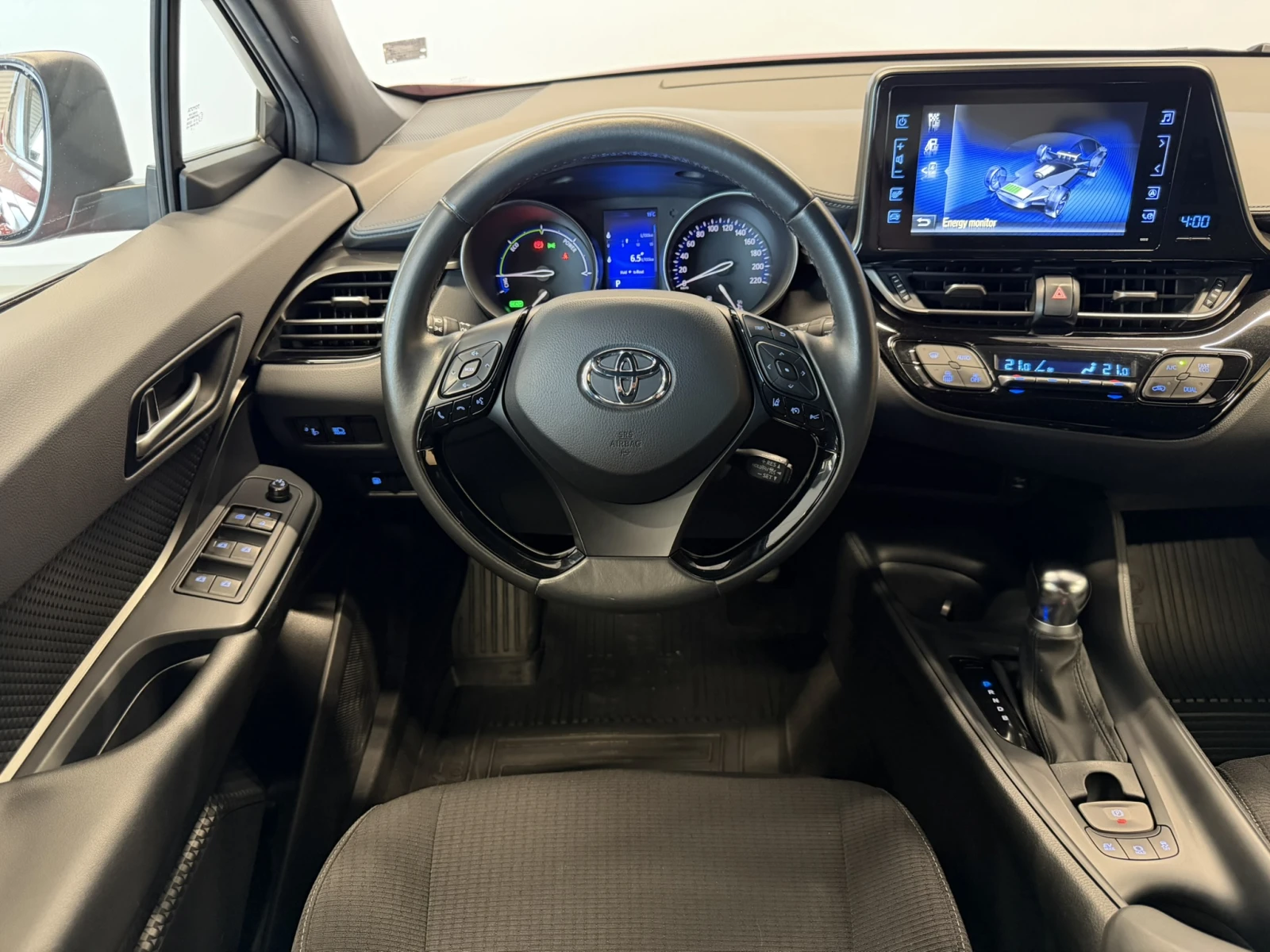 Toyota C-HR CENTER Hybrid | Mobile.bg � ����������� 11