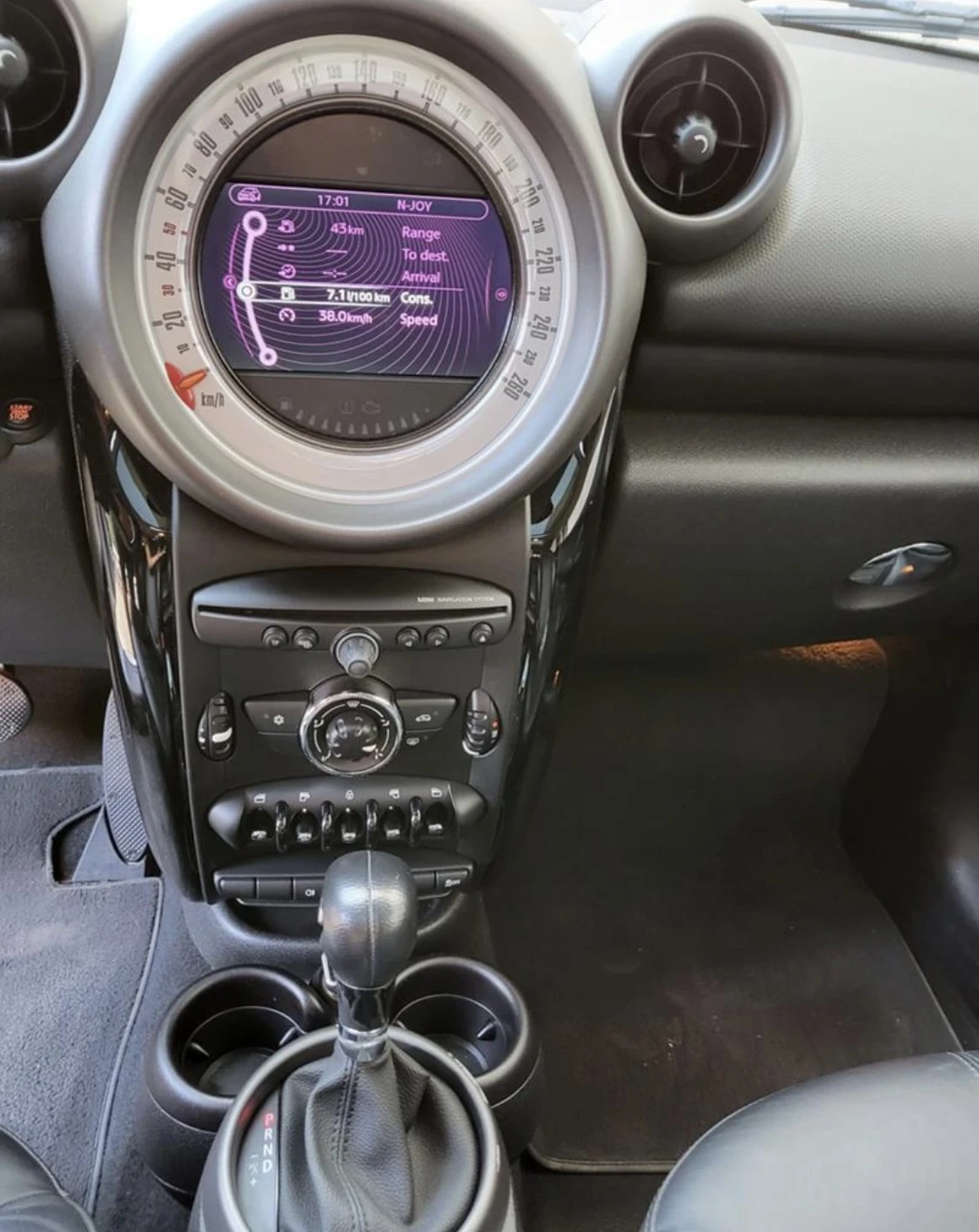 Mini Countryman, снимка 4 - Автомобили и джипове - 54728495