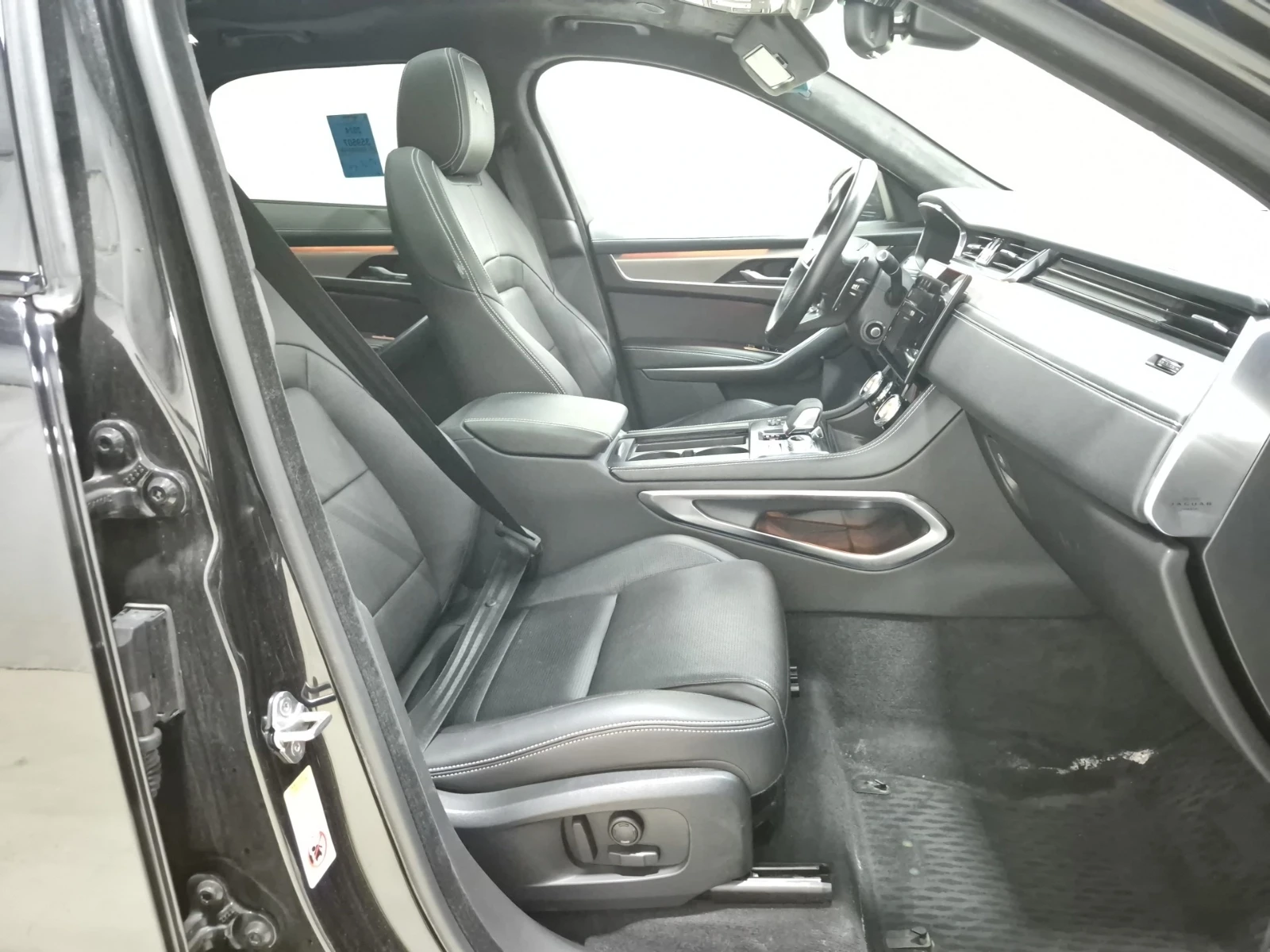 Jaguar F-PACE R-DYNAMIC S * CARFAX * АВТО КРЕДИТ * , снимка 9 - Автомобили и джипове - 54859940