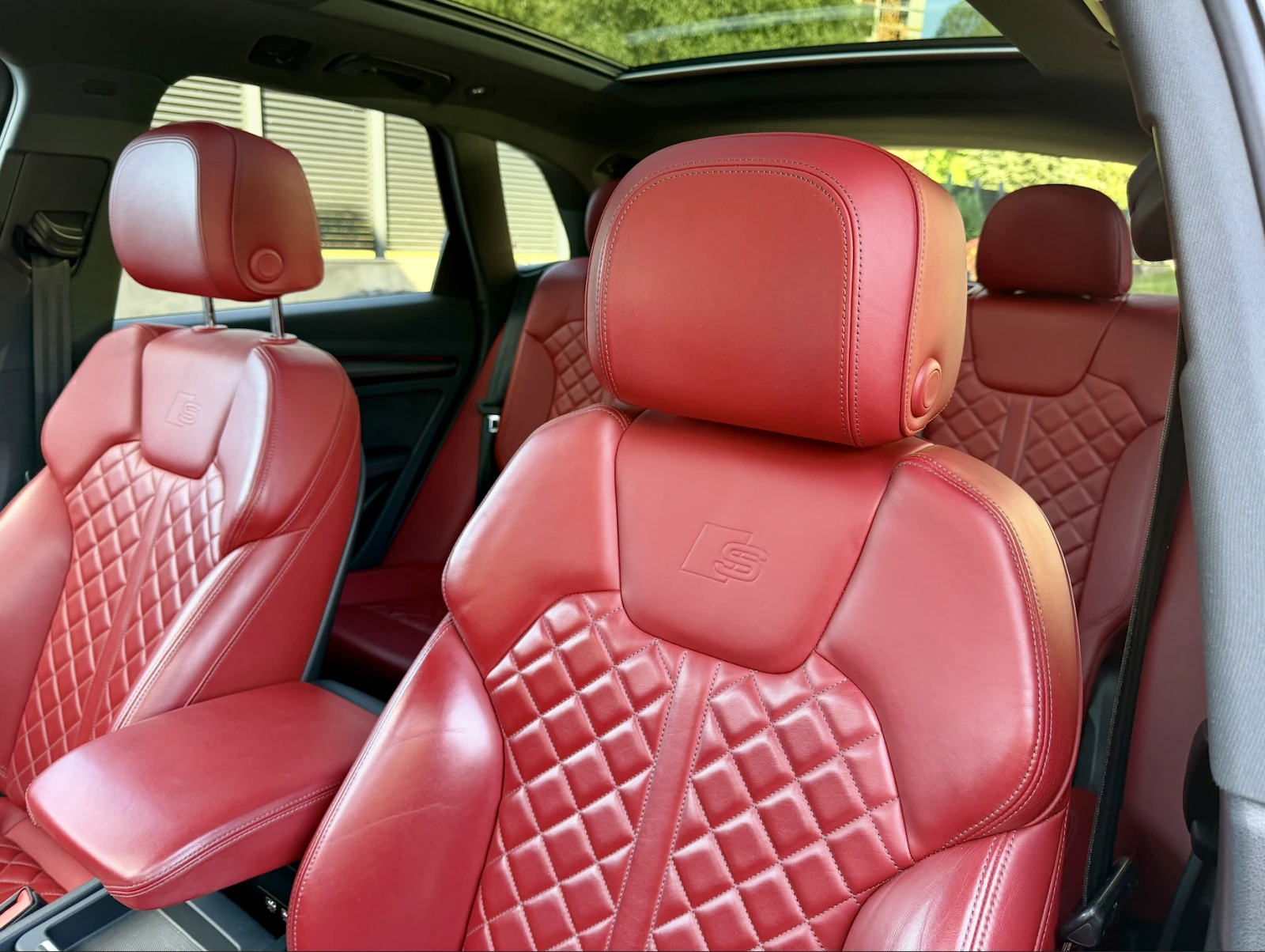 Audi SQ5 3.0 TFSI/360/Head-up/3D B&O/Панорама/Дигитално, снимка 3 - Автомобили и джипове - 54943281