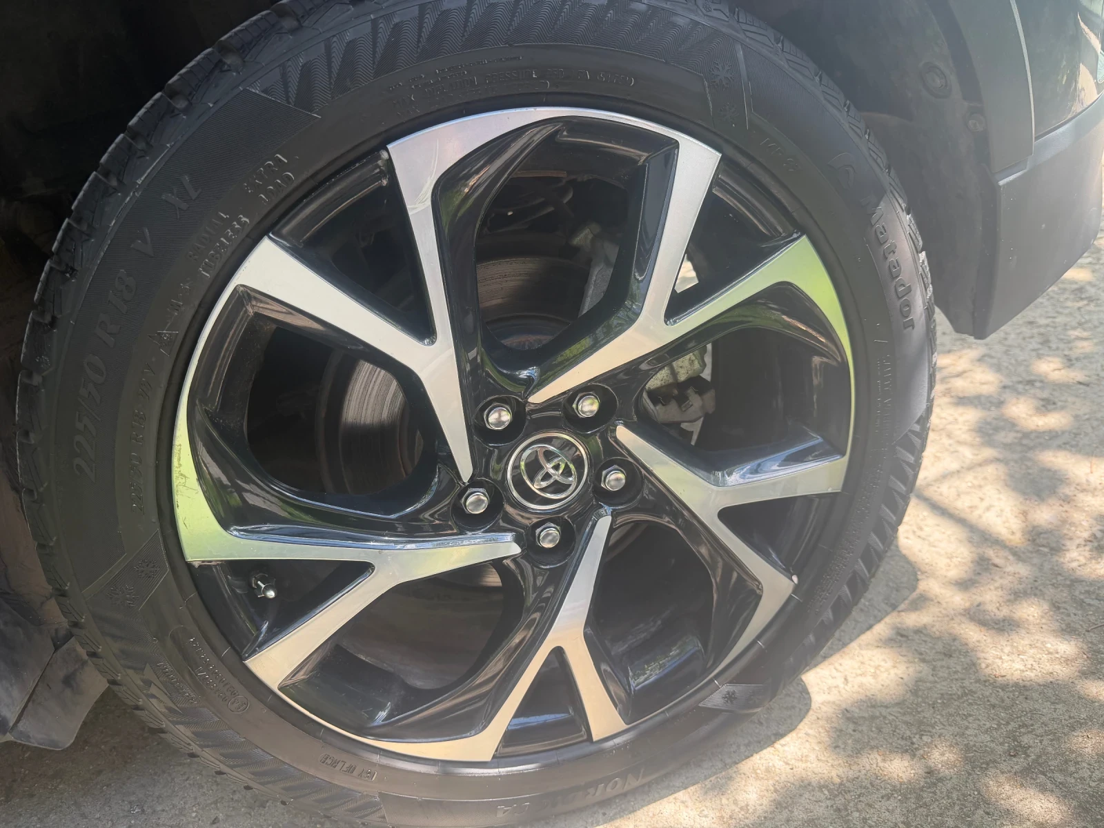 Toyota C-HR, снимка 13 - Автомобили и джипове - 55244375