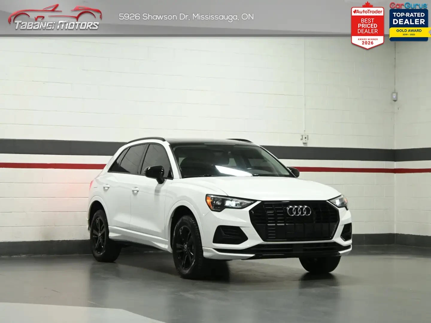 Audi Q3 40TFSI PREMIUM BLCK OP ЦЕНА ДО БЪЛГАРИЯ АВТОКРЕДИТ, снимка 3 - Автомобили и джипове - 55459460