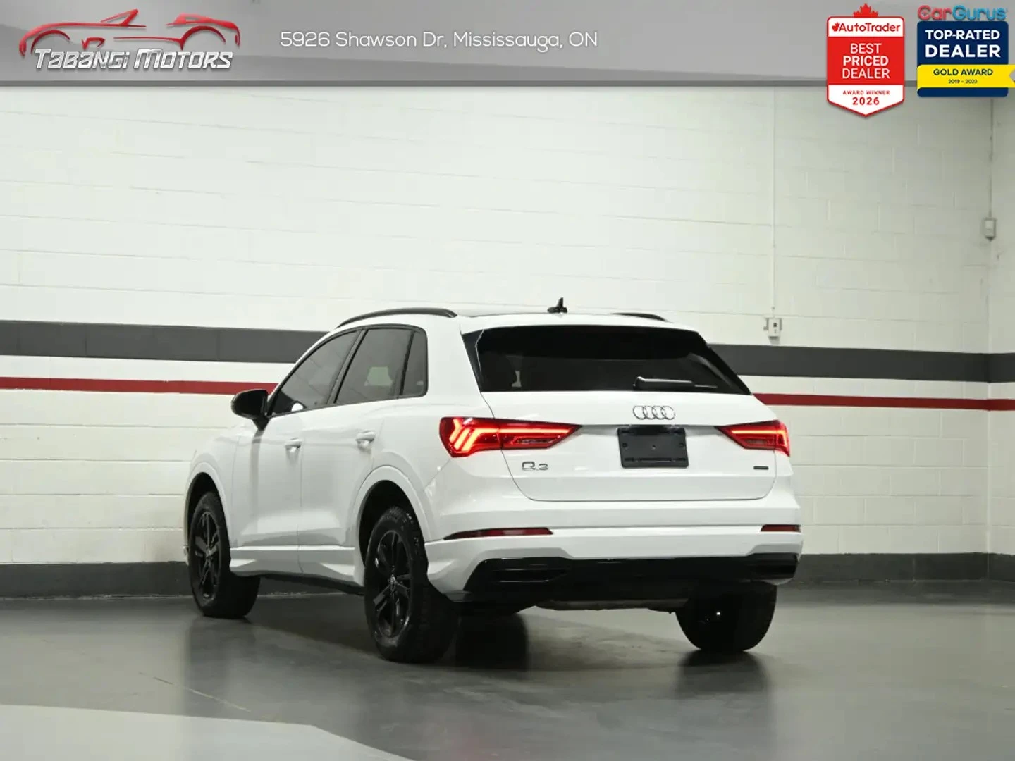 Audi Q3 40TFSI PREMIUM BLCK OP ЦЕНА ДО БЪЛГАРИЯ АВТОКРЕДИТ, снимка 6 - Автомобили и джипове - 55459460