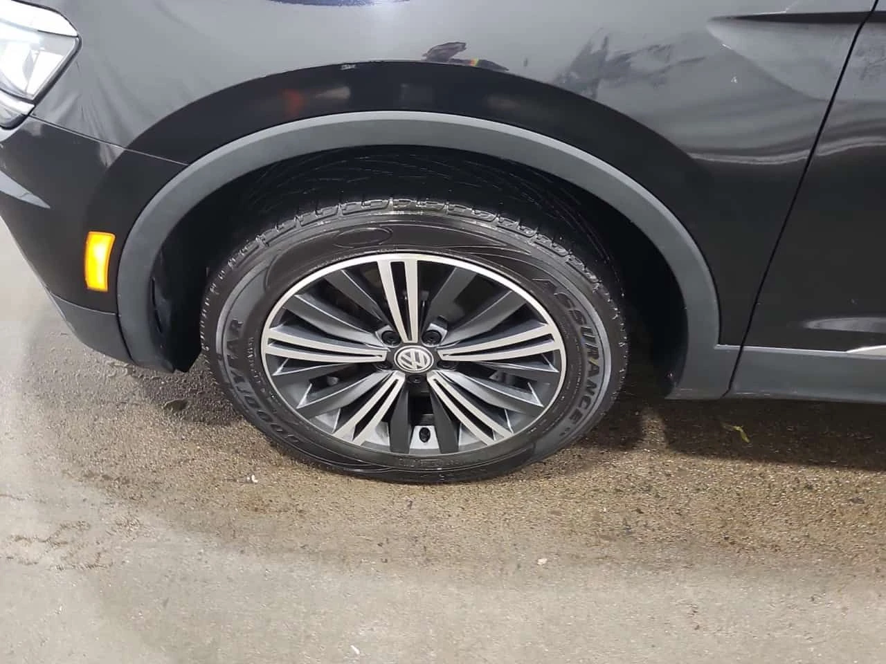 VW Tiguan HIGHLINE/CARFAX/ПАНОРАМА/ПОДГРЕ/ПАМЕТ/ДИГ.КМ., снимка 6 - Автомобили и джипове - 55543300