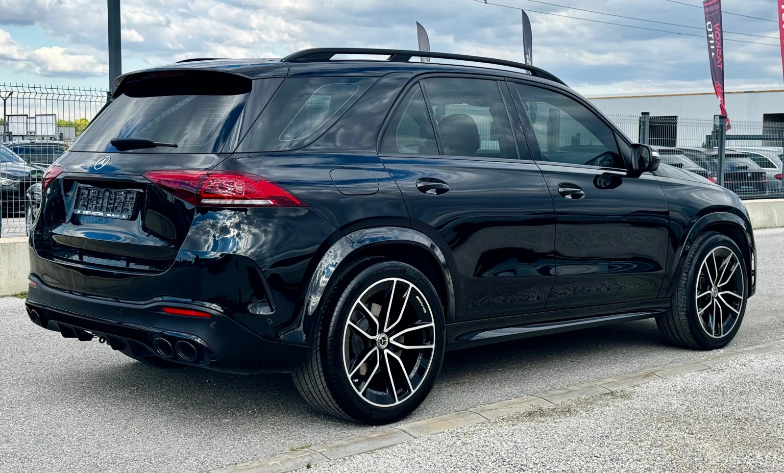 Mercedes-Benz GLE 400 AMG premium , снимка 6 - Автомобили и джипове - 55679044