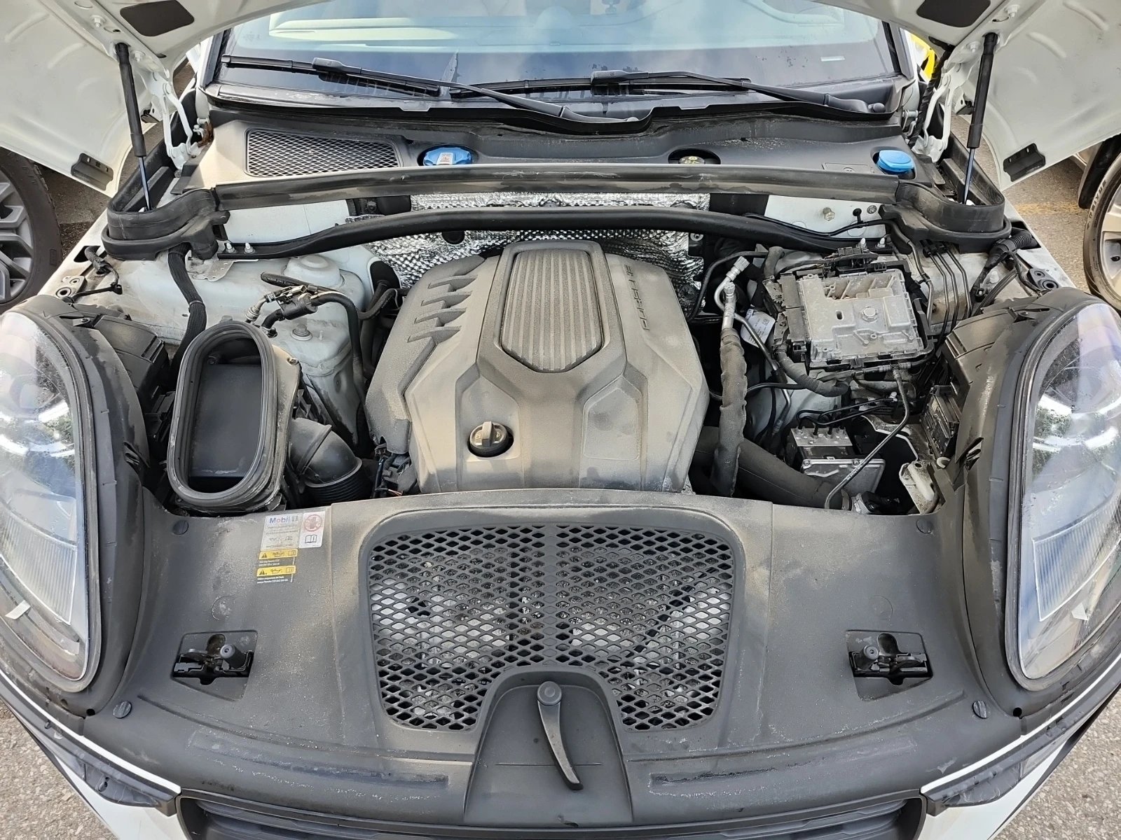 Porsche Macan AWD / Carfax / Обдухване / Лизинг , снимка 17 - Автомобили и джипове - 56315900