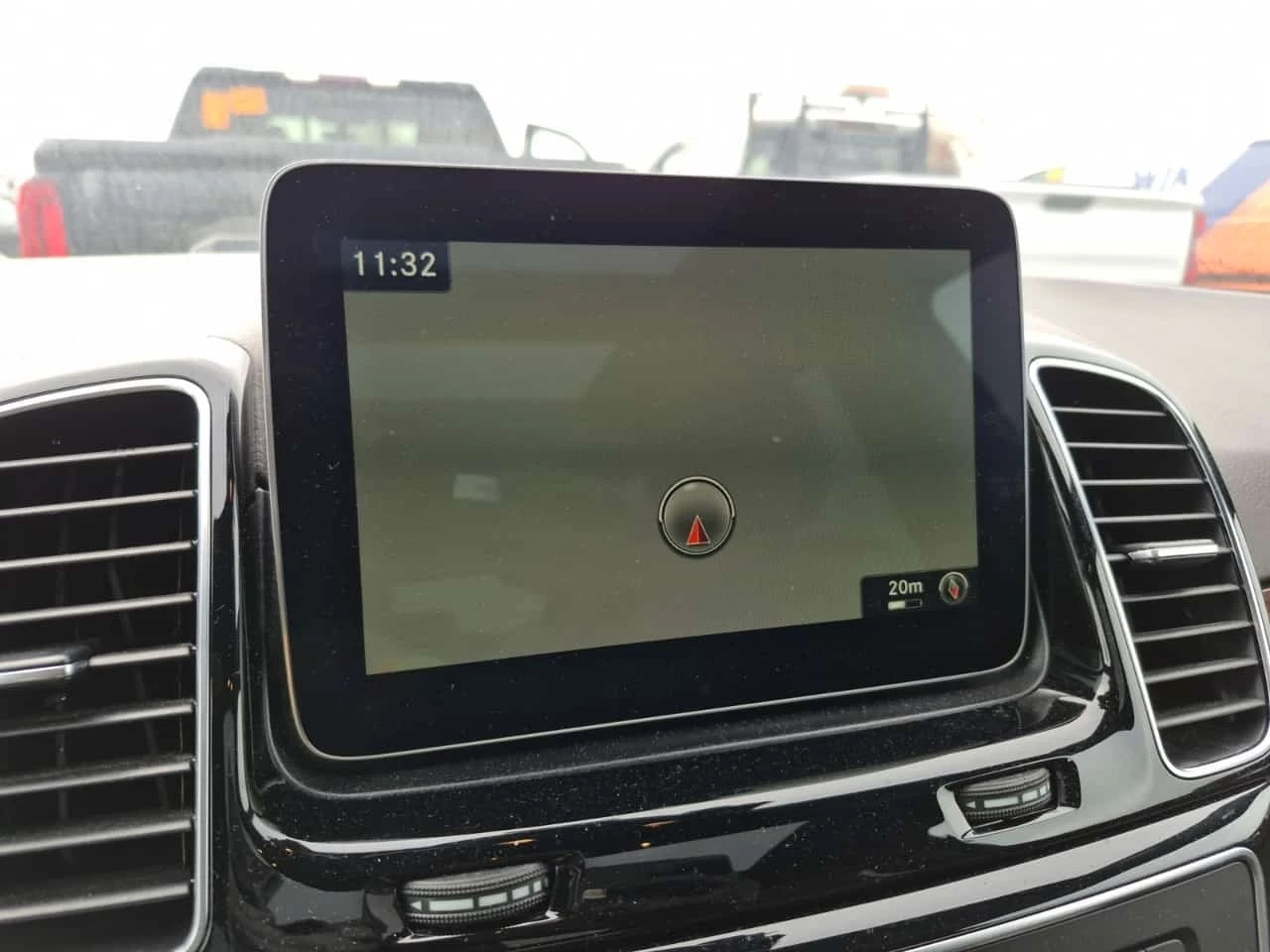 Mercedes-Benz GLE 400  DISTRONIC / 360 / MEMORY / H&K | Mobile.bg � ����������� 11