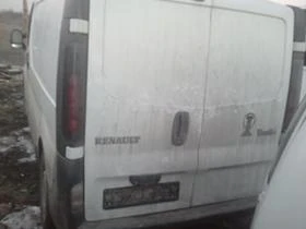 Renault Trafic 1.9dci/на части, снимка 3