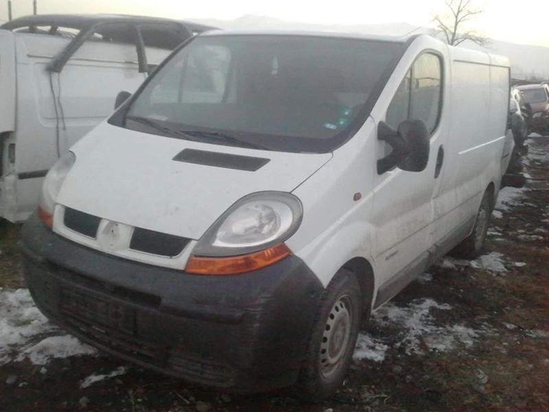 Renault Trafic 1.9dci/на части, снимка 1 - Бусове и автобуси - 6723667