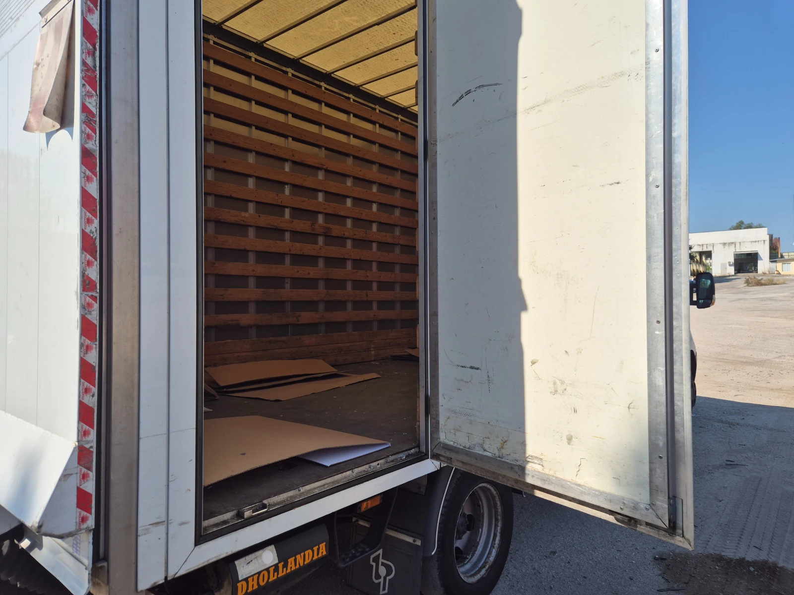 Renault Master 2.3/двойна г./падащ борд, снимка 12 - Бусове и автобуси - 55667925